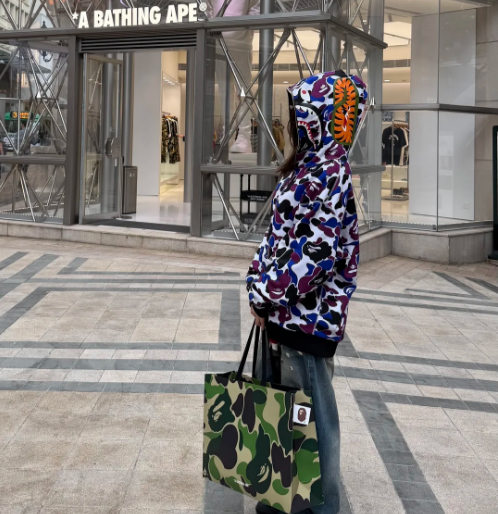 BAPE